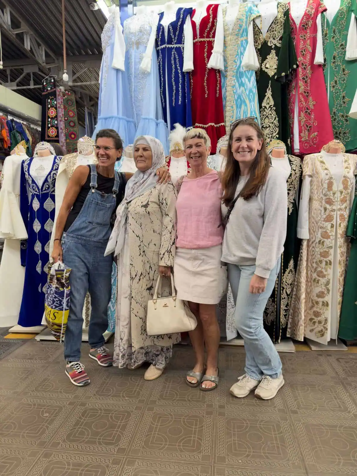 uzbek fashion dresses The Democracy of Ikat and Suzani, or How Unique Looks are Created in Uzbekistan